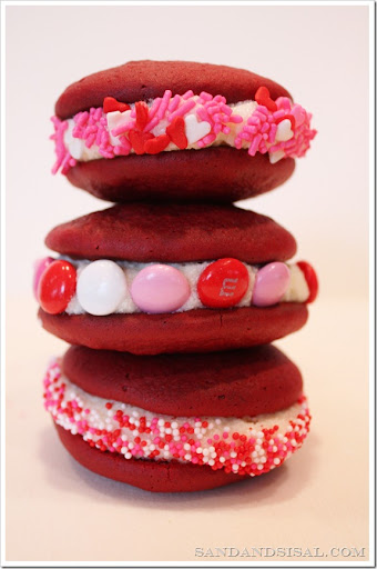 Homemade Whoopie Pies: A Traditional Amish Country Treat!